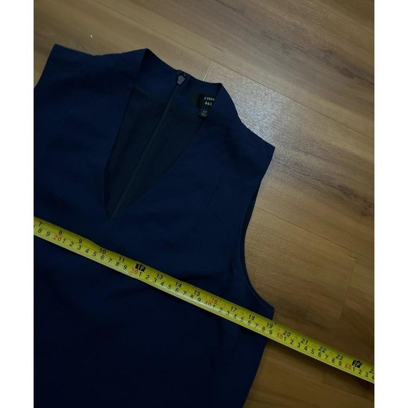 Womens J. Crew 365.Minimalist Sleeveless Navy Lined Dress - Picture 6 of 7